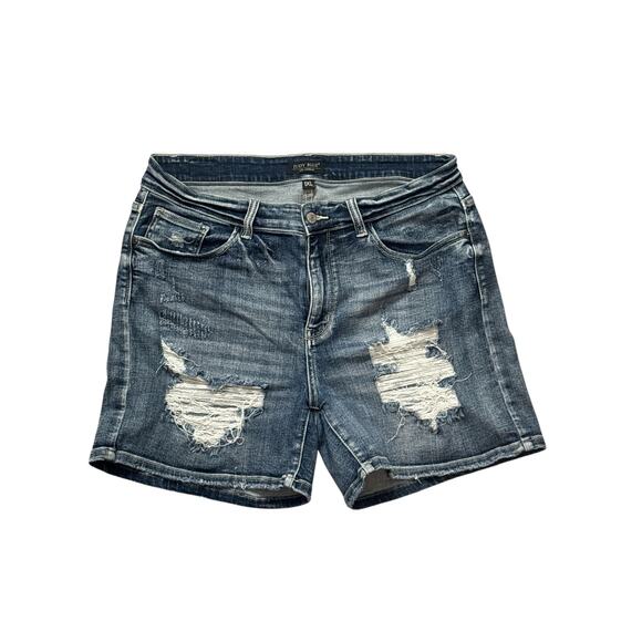 Judy Blue Dark Wash Distressed Shorts Size 1XL - Picture 1 of 4